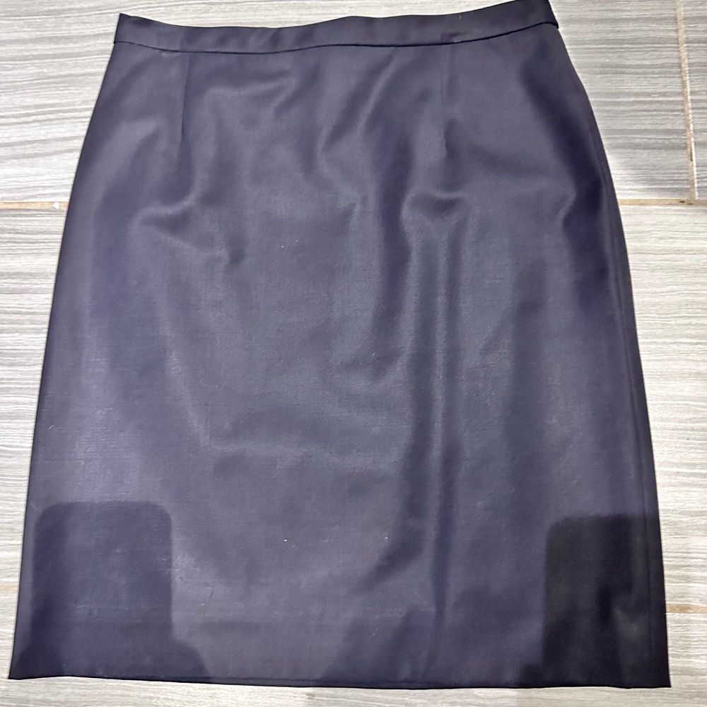 Escada by Margaretha Ley Navy Wool Skirt – Made in Germany, Size 36 - Picture 4 of 8